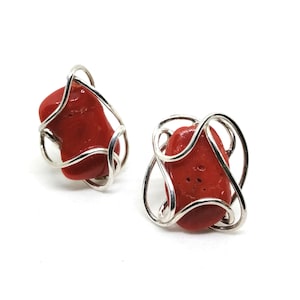Earrings with red coral and 925 silver workmanship