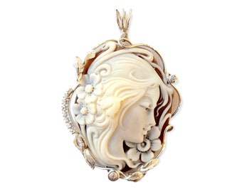 Pendentif camée Torre del Greco avec profil de femme