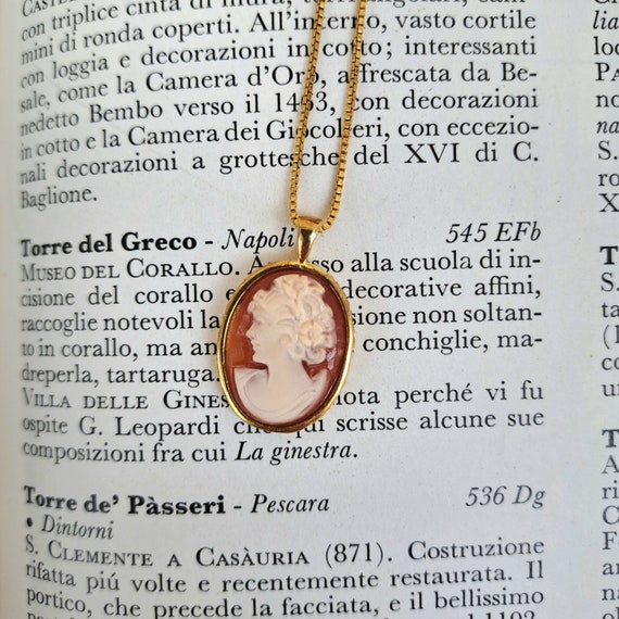 Ciondolo cammeo conchiglia corneola modello vintage con marchio "Cammeo Torre del Greco"
