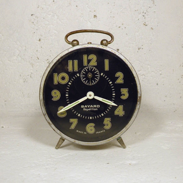 Rare black-faced French vintage alarm clock. Shabby chic Bayard mechanical alarm clock, Réveil Bayard, Bayard clock, vintage clock