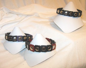 Lederwaage Ohrstecker Armbänder