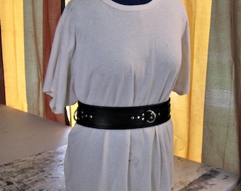 Locking Leather Lined/Edged Bondage Restraint Belt