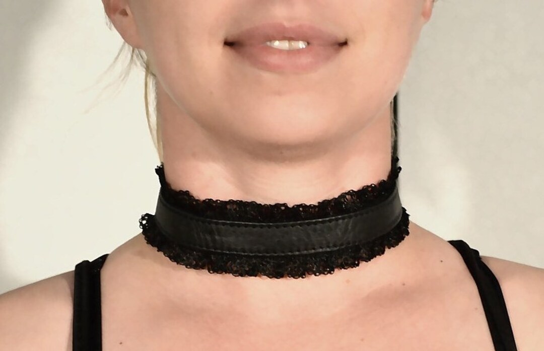 Girocollo Gotico A Strati Con Ciondolo Luna Nera - Collana In Pelle PU E Rame Con Perline Onice, Bigiotteria Y2K Grunge - 4