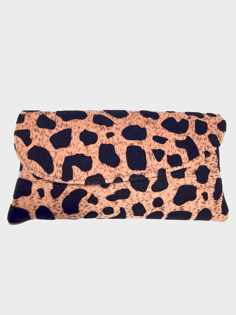 Leopard / Animal Print Clutch image 2