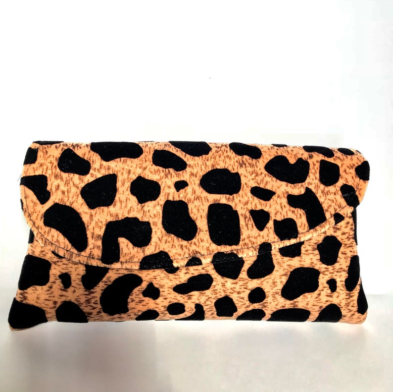 Leopard / Animal Print Clutch image 3