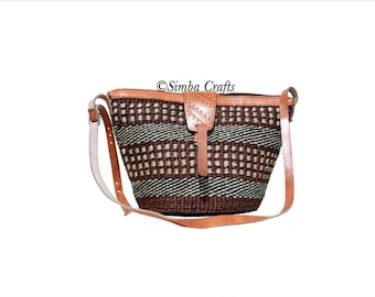 African Handmade Purse / Crossbody Bag / Kiondo / Chondo - Large sized