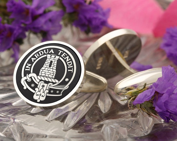 Select Gifts Maccallum Scotland Heraldry Crest Sterling Silver Cufflinks Engraved Box Select Gifts Maccallum Scotland Heraldry Crest Sterling Silver Cufflinks Engraved Box