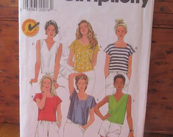 Simplicity Top Pattern #7517 Size AA XS, S, M Vintage Uncut