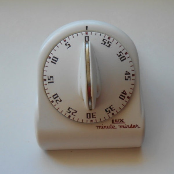 Lux Minute Minder Kitchen Timer Robert Shaw Co. Mid Century