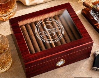 Personalized Cigar Humidor Box, Engraved Glass Top Wooden Humidor, Fathers Day Gift for Him, Groomsmen Wedding Gift, Cigar Lover Gift