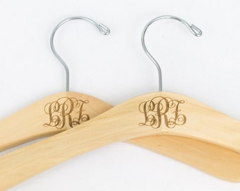 Personalized Baby Hangers Wood with Monogram or Name – Makes a Unique Baby Gift