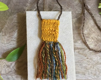 Knit Amulet Pouch Necklace: Wool, Silk & Linen Medicine Bag