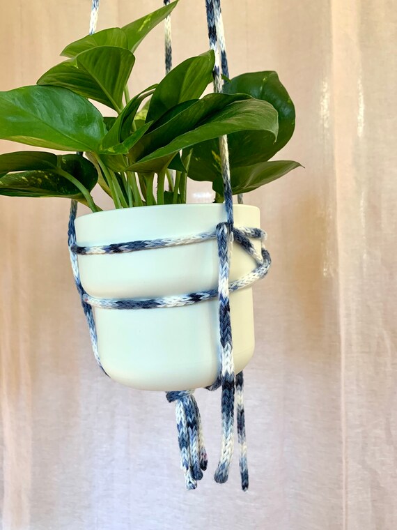 Knitted Plant Hanger - Metal Ring - Unique Colorful - Cotton - Simple  Modern Decor - Blue White - Etsy