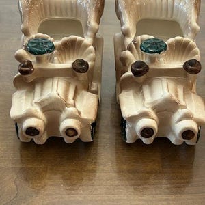 Planter : "PAIR" matching Napco Japan Model A Car ceramic planters- 2 planter lot. Pre-Owned-Vintage collectibles .