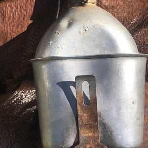 Canteen : Vintage Military Aluminum Canteen U S Army Canteen Cover and Canteen cook pot image 4