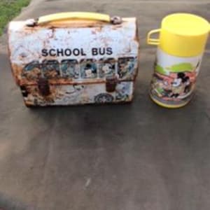 Vintage Lunchbox, Walt Disney School Bus Lunchbox by Aladdin, No