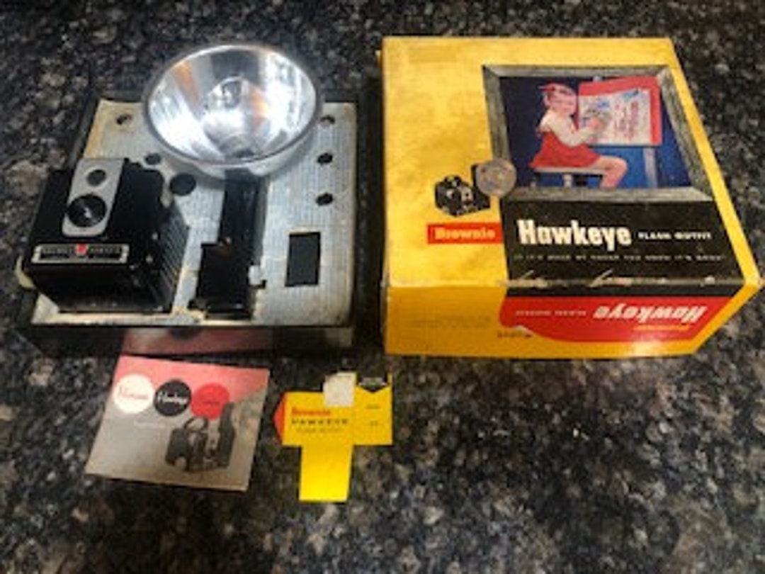Kodak Brownie Hawkeye Camera Flash Model : 177 L - Vintage 1950's ...