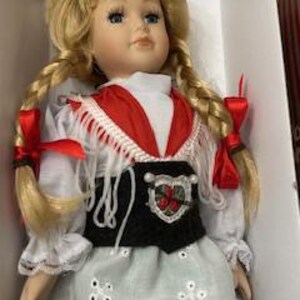 Vintage Porcelain Doll – Collectible Foreign Porzellan Puppe, Original Box imagem 3