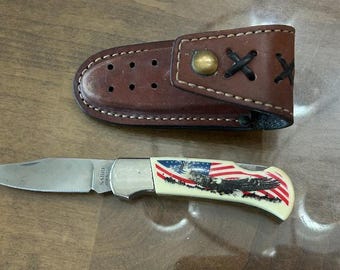 Sabre American Eagle lock blade Pocket Knife with hand tooled leather case- Pre-owned