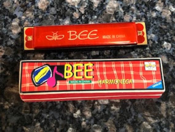 Bee harmonica 16 hole deals