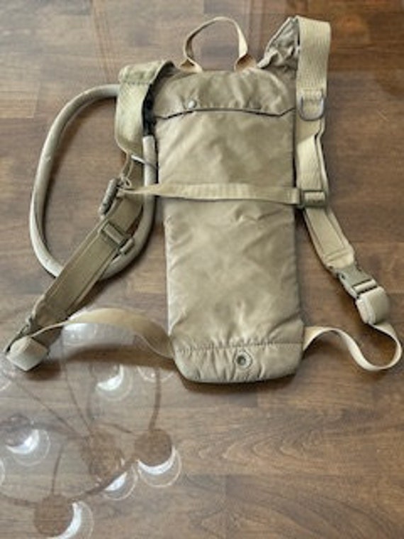 Military Camelbak Camouflage Desert Storm canvas water bag back pack Very nice condition Etsy