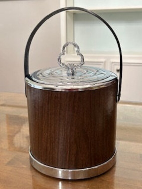 Faux Wood Ice Bucket – Plastic Lined Barware