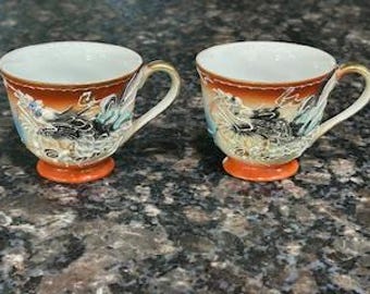 Vintage Miniature Japanese Tea Cups – Hand Painted Gold Trim, Collectible Pair