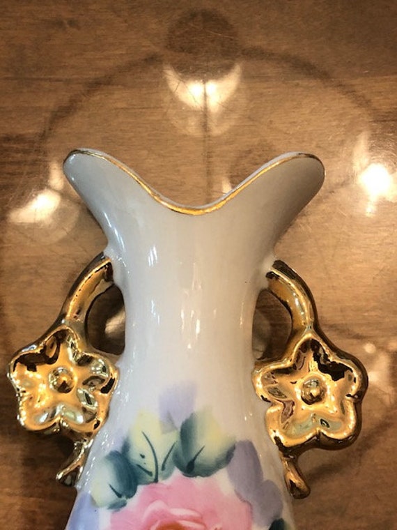 Vase : Vintage Japan Floral Decorative Vase -22k Gold Paint Trim