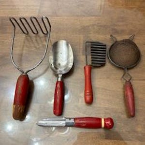 Vintage Kitchen Utensil Set- 5 red wood handle 1950&#39;s era Kitchen cooking utensils- Nice condition- pre-owned - collectible