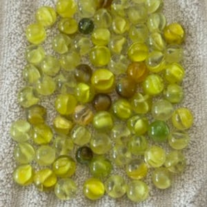 Marbles - Vintage lot of 79 Yellow Cat&#39;s Eye-etc. Marbles