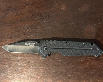 Kershaw single lock blade pocket knife with belt clip - pre-owned condition