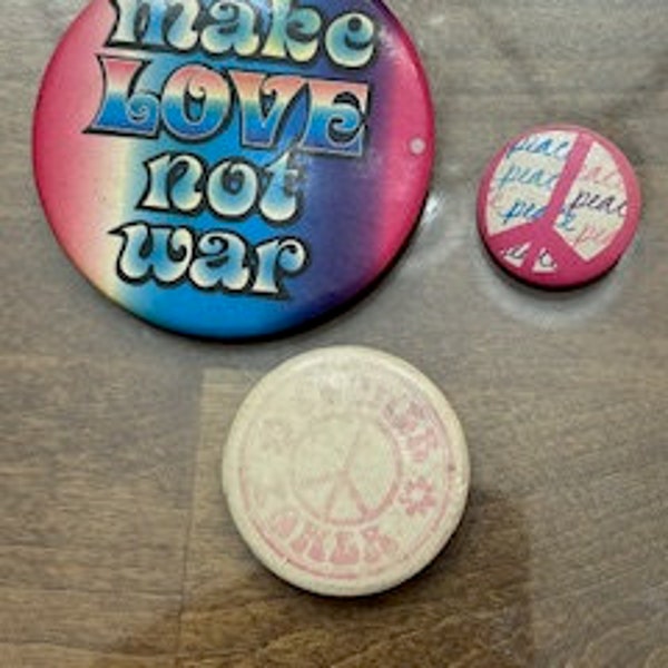 Hippie Buttons : Authentic 1960's Hippie buttons - Make Love Not War- Flower Power- Peace Love- set of 3