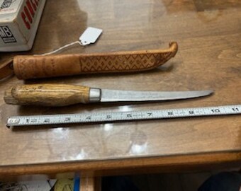 Rapala Fish Fillet Knife with Rapala leather sheath - Vintage 1970&#39;s - collectible