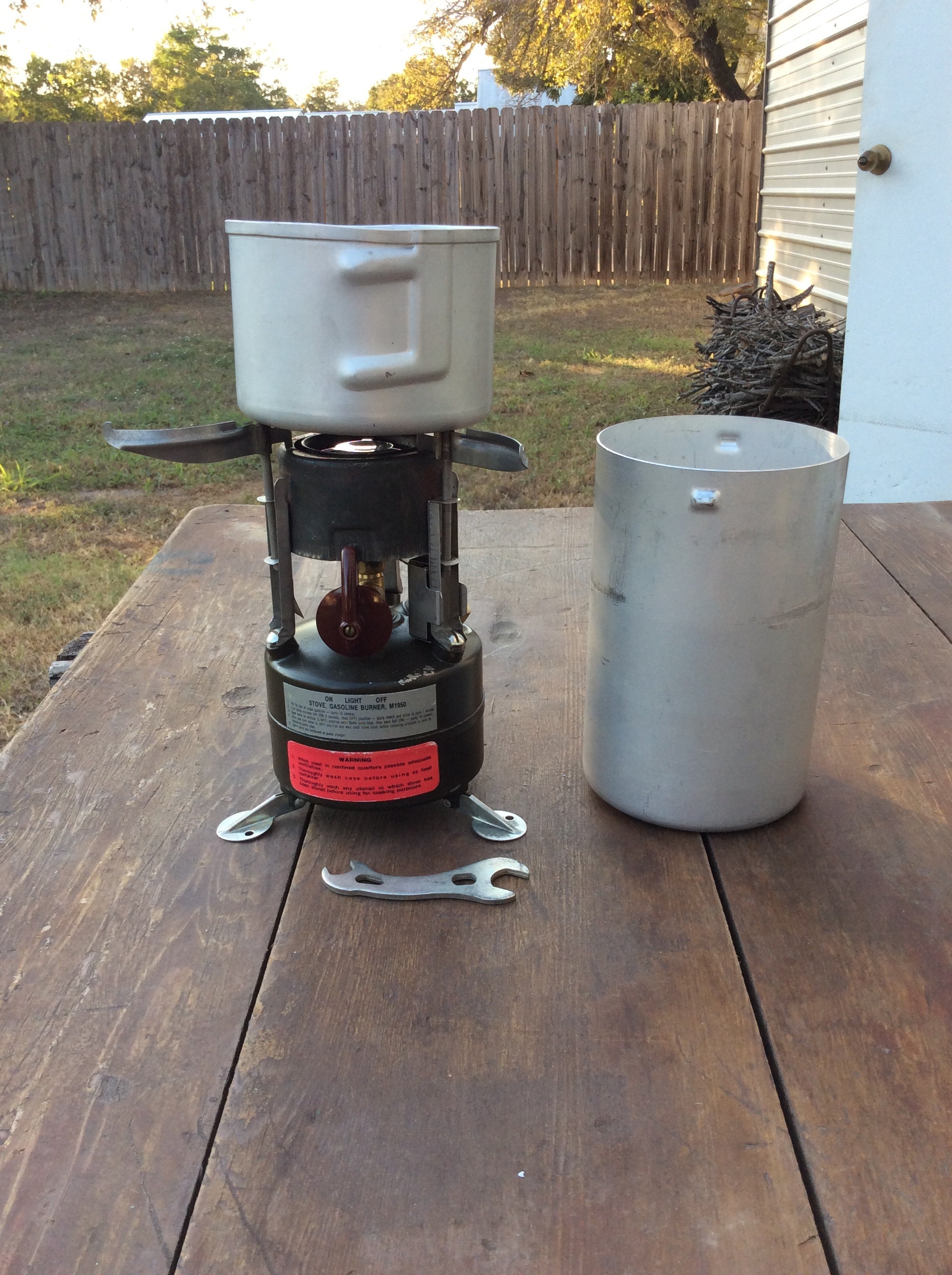 Military : U.S. Fiesta 1981 Military M-1950 Gasoline Burner Military : U.S. Fiesta 1981 Military M-1950 Gasoline Burner
