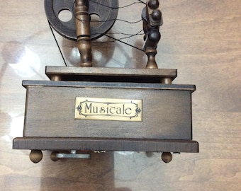 Vintage Gorham Musicale Spinning Wheel Music Box, Japan