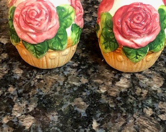 Salt and Pepper shakers : Vintage Rose Theme ceramic S&P shakers.