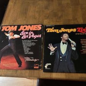 Vinyl Record Albums Tom Jones &quot;2&quot; vinyl record album set:  Tom Jones &quot;Live&quot; and &quot;Live&quot; in Las Vegas. 33 and 1/3rpm .
