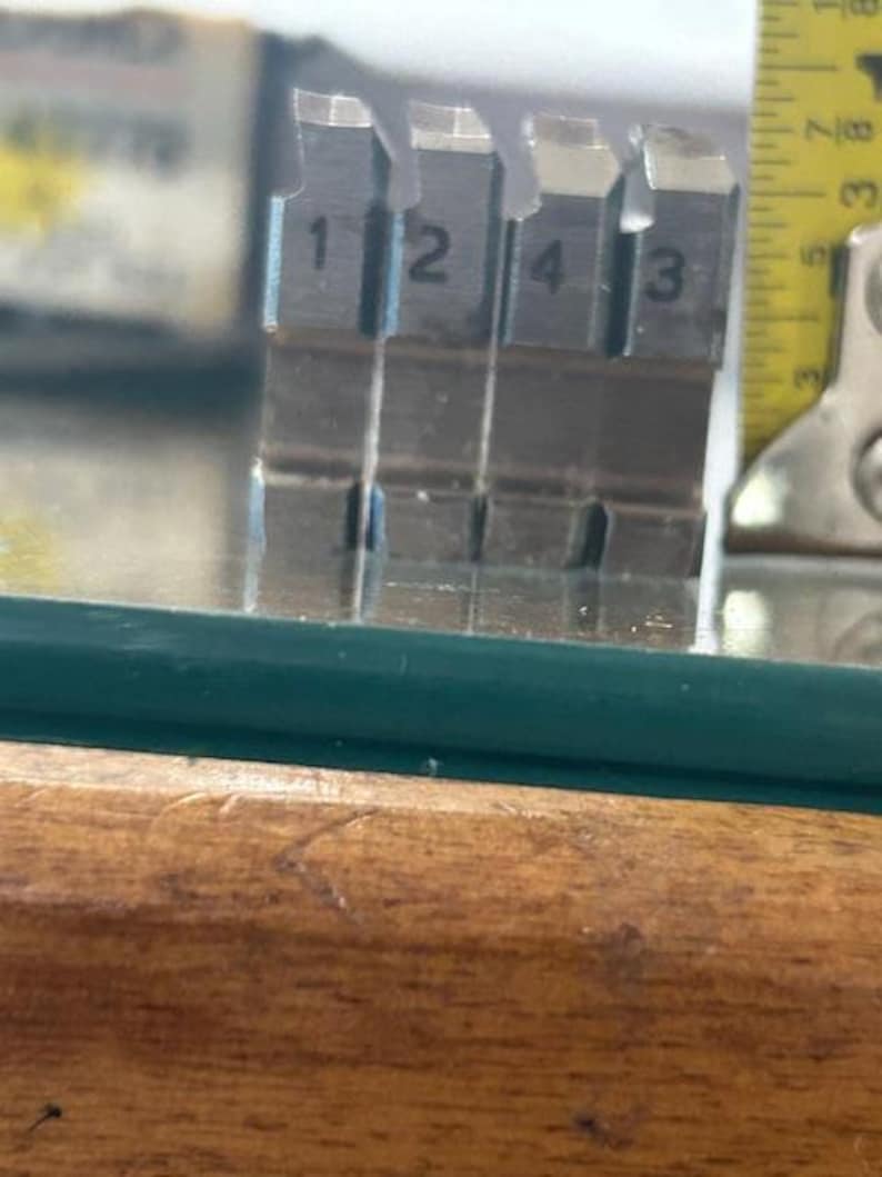 Ridgid 1'' to 2'' High Speed steel Universal Pipe Thread Dies.Totl - 16 pipe thread dies. image 13