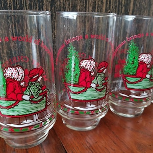 Vintage 1977 Holly Hobbie Coca-Cola Christmas Glasses - Set of 4