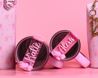 Samengestelde collectie Ibiza-zonsondergang: gepersonaliseerd naambordje voor Stanley Quencher LoveShackFancy Collab