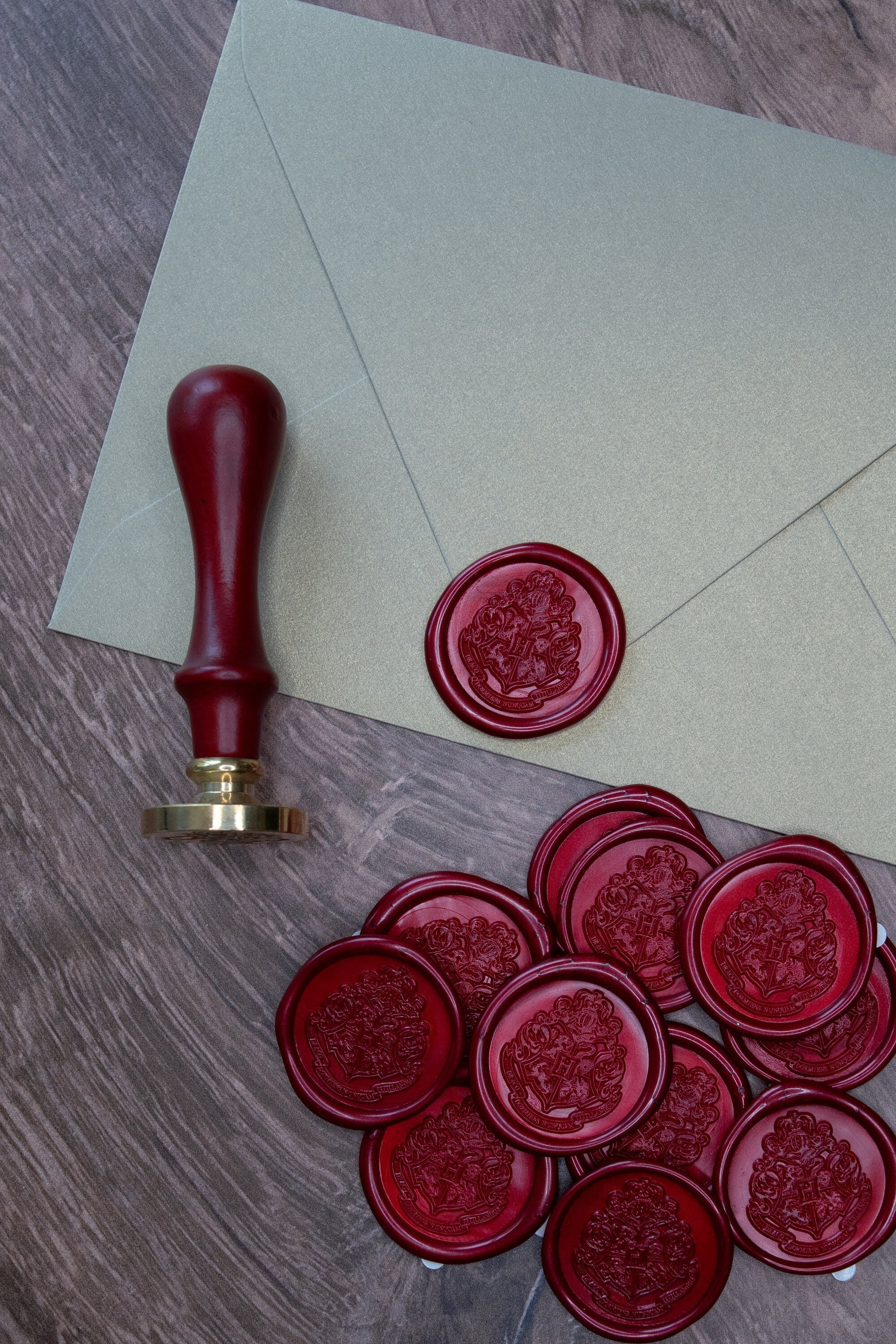 Scarlet Wax Seal Sticks, Red Sealing Wax Sticks, High Quality Wax