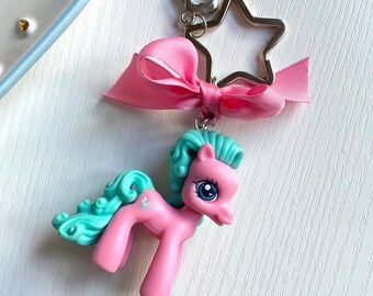 Mlp g3.5 Ponyville Bunches-O-Fun pony handmade upcycled keyring