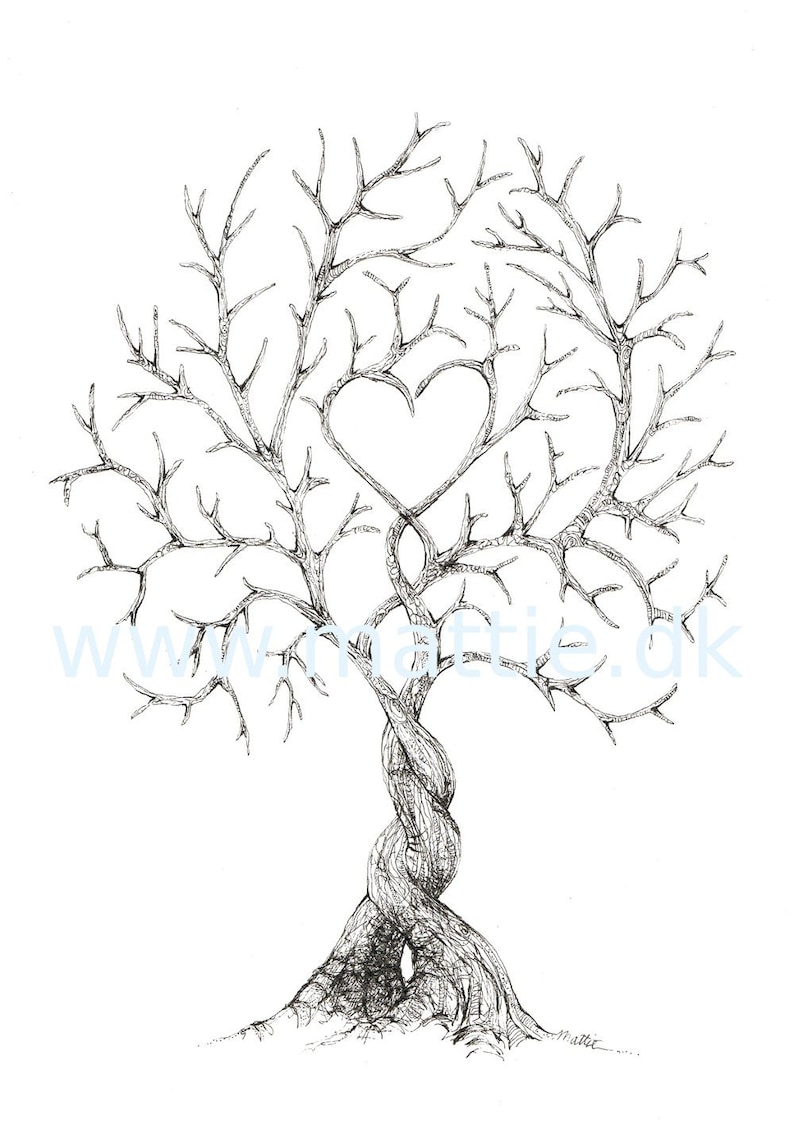 K&ouml;nnte beinhalten: Eine Schwarzwei&szlig;-Zeichnung eines Baumes mit einer Herzform, die von seinen &Auml;sten gebildet wird. Der Baumstamm ist verdreht und ineinander verschlungen.