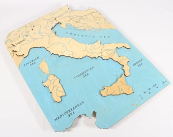 Italy Map Wall Art - Customizable