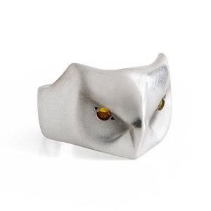 Great Horned Owl, Owl Ring with Yellow Sapphire Eyes, bird of prey, owl jewelry, owl ring, men owl ring, owl Christmas gift