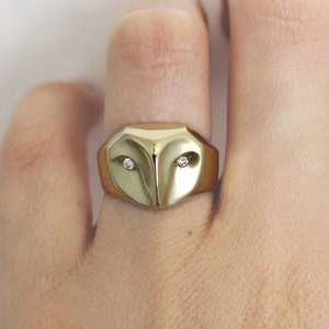 Gold Owl ring with diamonds