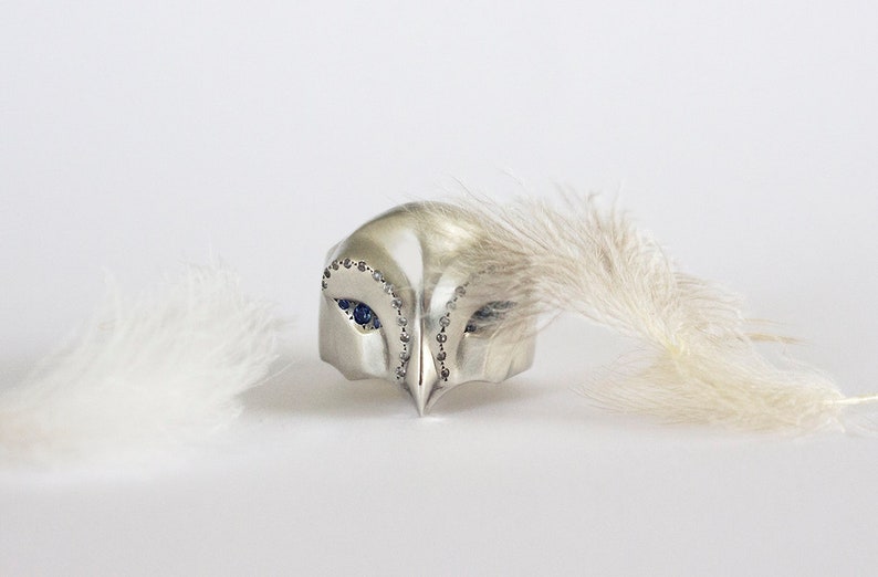 Snowy owl ring with blue Sapphire eyes and white diamonds image 2