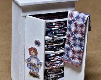 Kit de armario Raggedy a escala 1:48