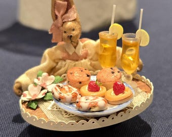 1:12 scale Breakfast Tray and Key
