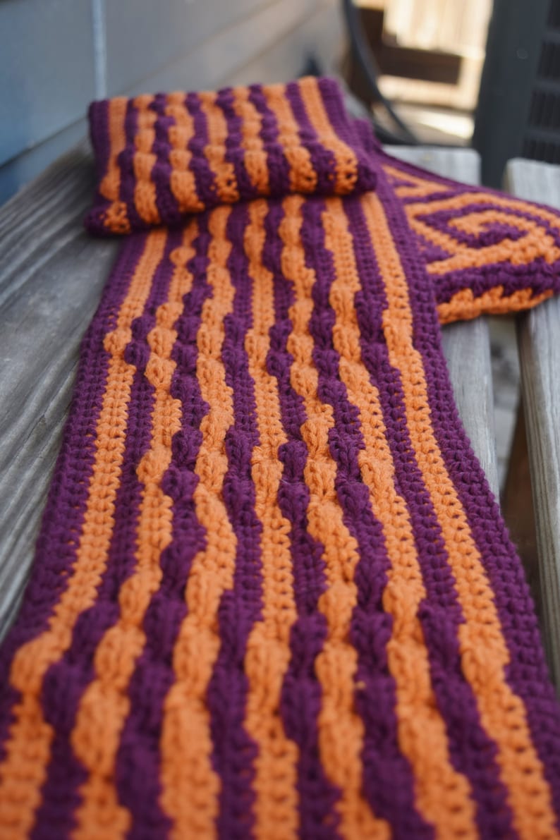 Square Greek key scarf crochet pattern for men or women // Greek Key crochet mosaic // Gifts for him or her // Reversible stripe or mosaic image 5
